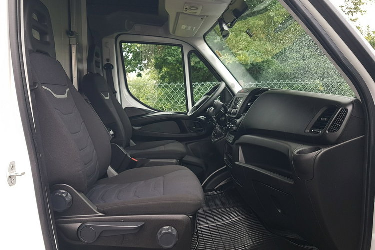 Iveco Daily KONTENER NISKOPODŁOGOWY 4.43x2.23x2.42 SKLEP BAR FOODTRUCK KAMPER AC zdjęcie 23