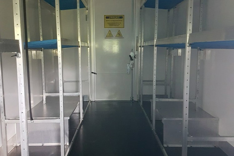 Iveco Daily KONTENER NISKOPODŁOGOWY 4.43x2.23x2.42 SKLEP BAR FOODTRUCK KAMPER AC zdjęcie 26