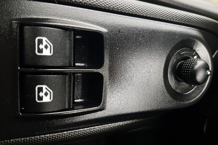 Iveco Daily KONTENER NISKOPODŁOGOWY 4.43x2.23x2.42 SKLEP BAR FOODTRUCK KAMPER AC zdjęcie 9