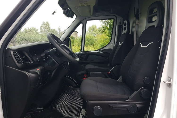 Iveco Daily KONTENER NISKOPODŁOGOWY 4.43x2.23x2.42 SKLEP BAR FOODTRUCK KAMPER AC zdjęcie 22