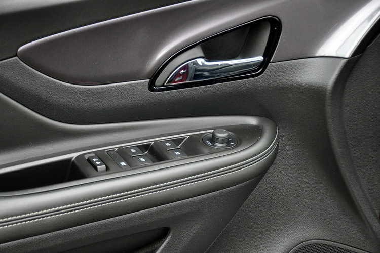 Opel Mokka 1.4T(140KM) Full Led Navi Kamera Skóry Automat Asys.Pasa Alu18"Full zdjęcie 37