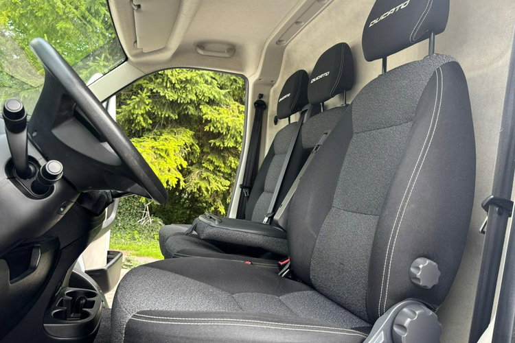 Fiat Ducato 2.3 130KM 2018 L1H1 Skrzynia automatyczna Tempomat Blaszak Hak zdjęcie 8