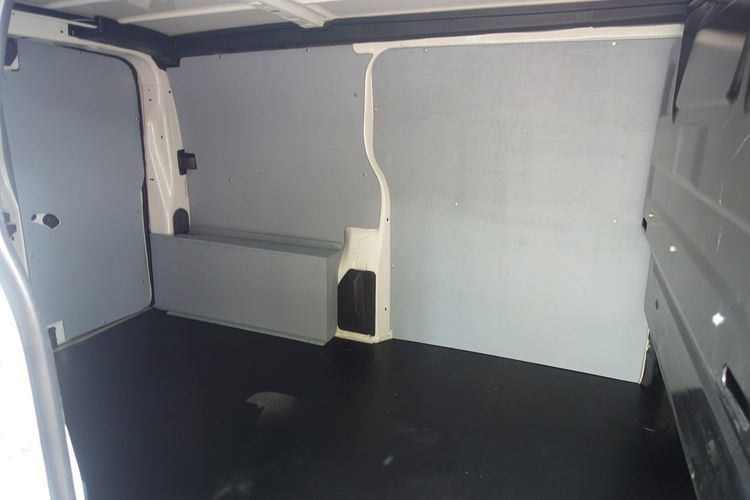 Citroen Jumpy Fv 23% 2.0HDI 180KM Pełny Serwis Navi Automat zdjęcie 10