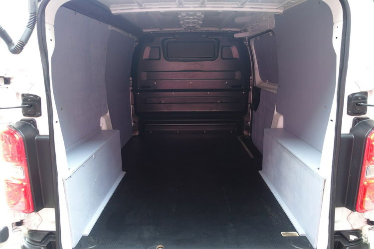 Citroen Jumpy Fv 23% 2.0HDI 180KM Pełny Serwis Navi Automat zdjęcie 9