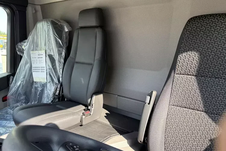 Scania P 340 B6x2 4NA zdjęcie 13