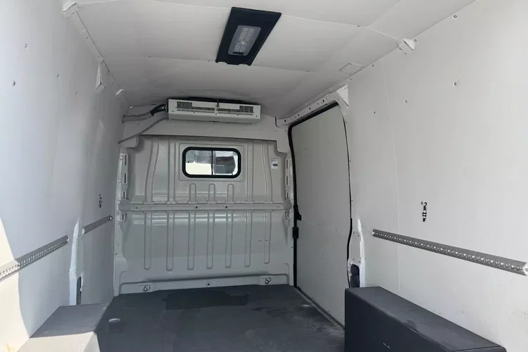 Fiat Ducato 2.3 L2H2 ŚREDNI Professional zdjęcie 3