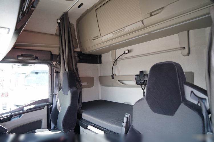 MAN TGX 26.470 / ZESTAW TANDEM 120 M3 / PRZEJAZDOWY / KLIMATYZACJA POSTOJOWA / OŚ PODNOSZONA / PO KONTRAKCIE SERWISOWYM / 2022 / zdjęcie 45