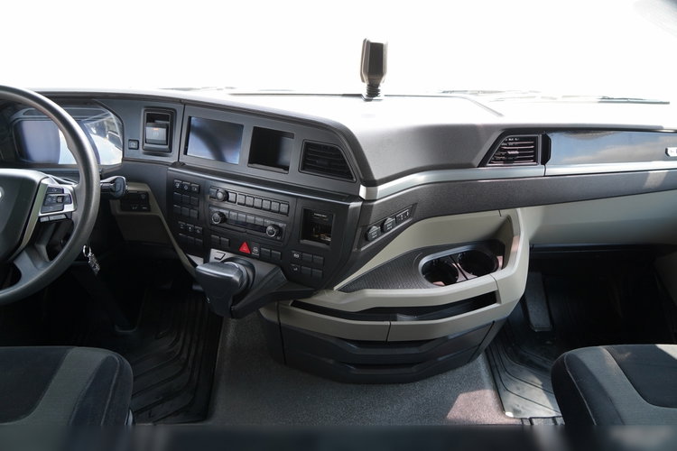 MAN TGX 26.470 / ZESTAW TANDEM 120 M3 / PRZEJAZDOWY / KLIMATYZACJA POSTOJOWA / OŚ PODNOSZONA / PO KONTRAKCIE SERWISOWYM / 2022 / zdjęcie 50