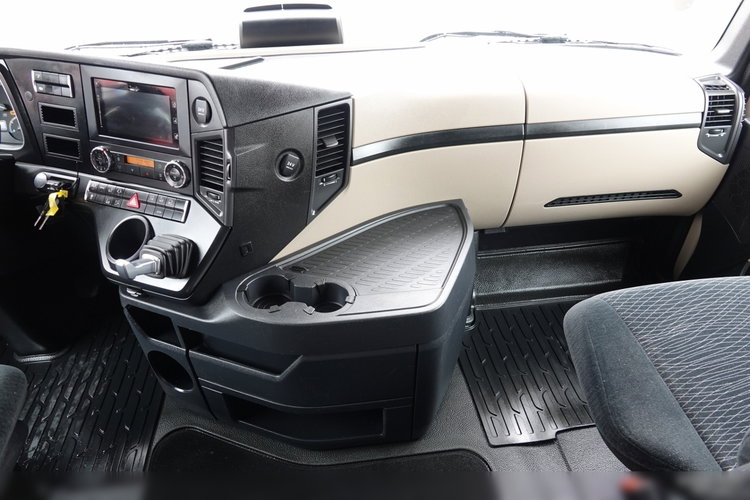 Mercedes -BENZ ACTROS 2548 / ZESTAW TANDEM 120 M3 / PRZEJAZDOWY / KLIMA POSTOJOWA / BIG SPACE / PO ZŁOTYM KONTRAKCIE SERWISOWYM / zdjęcie 37