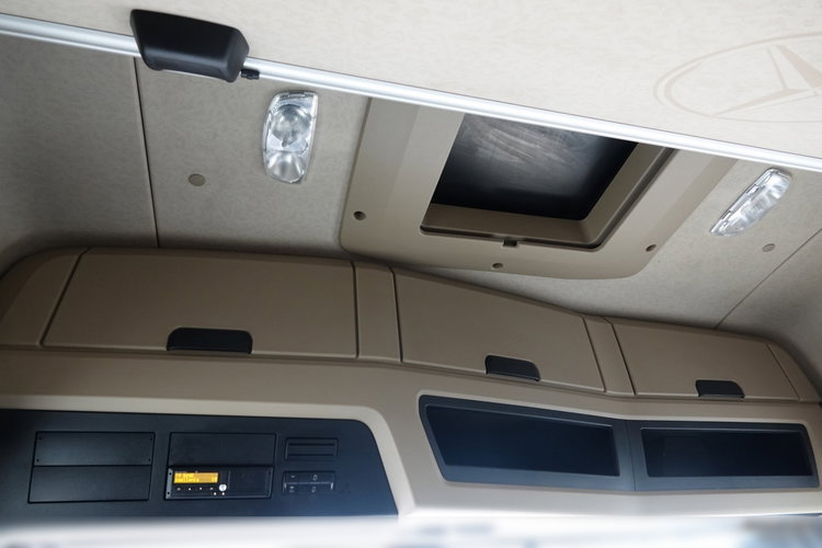 Mercedes -BENZ ACTROS 2548 / ZESTAW TANDEM 120 M3 / PRZEJAZDOWY / KLIMA POSTOJOWA / BIG SPACE / PO ZŁOTYM KONTRAKCIE SERWISOWYM / zdjęcie 40