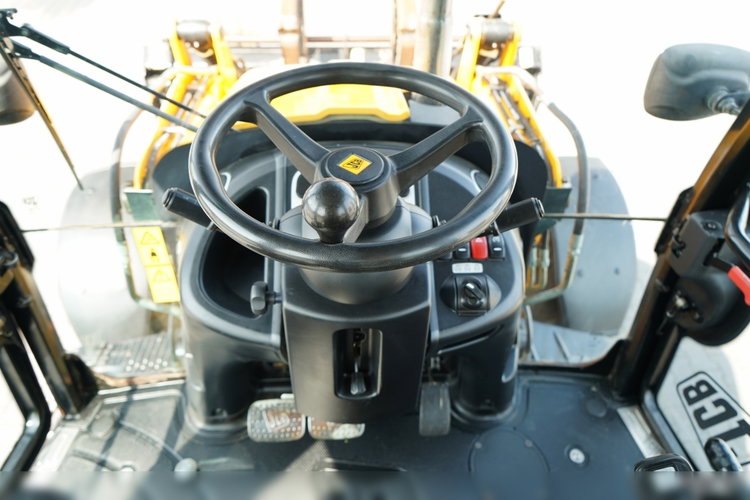 JCB 3CX / KOPARKO-ŁADOWARKA / AUTOMAT / JOYSTICK / TORQUE LOCK / SZYBKOZŁĄCZE HYDRAULICZNE zdjęcie 41