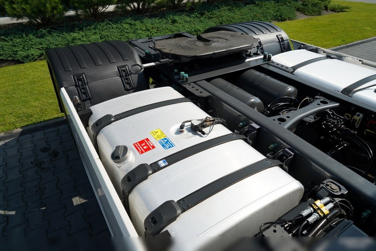 Scania S 500 / RETARDER / CAŁA NA PODUSZKACH / SPROWADZONA / PO KONTRAKCIE SERWISOWYM zdjęcie 19