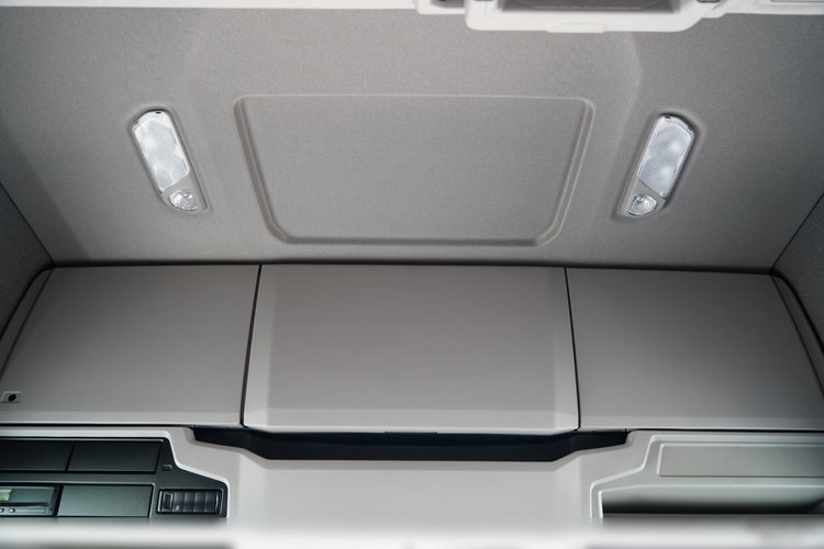 Scania S 500 / RETARDER / CAŁA NA PODUSZKACH / SPROWADZONA / PO KONTRAKCIE SERWISOWYM zdjęcie 38