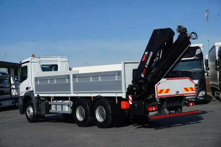 Mercedes AROCS / 2643 / 6 X 4 / SKRZYNIOWY + HDS / HIAB 228 E – 4 / WYS. 13 M zdjęcie 26