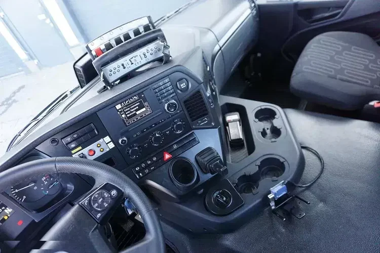 Mercedes AROCS / 2643 / 6 X 4 / SKRZYNIOWY + HDS / HIAB 228 E – 4 / WYS. 13 M zdjęcie 9