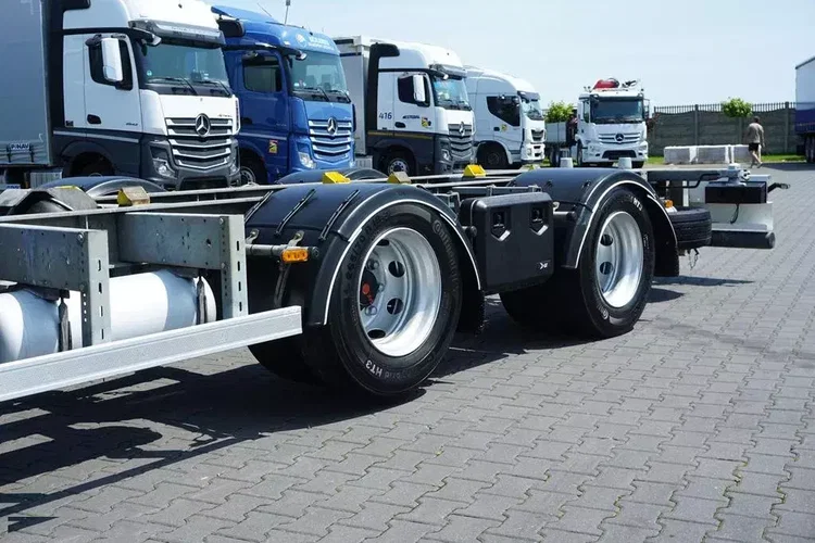 Mercedes ACTROS / 2545 / ACC / E 6 / MP 5 / ZESTAW MEGA / BDF 2 X 7.82 M zdjęcie 20