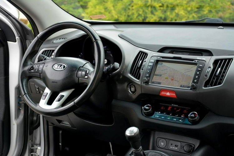 Kia Sportage 2.0MPI(163KM) 4x4 Skóry bi-Xenon Ledy Duża Navi Kamera Panorama zdjęcie 21