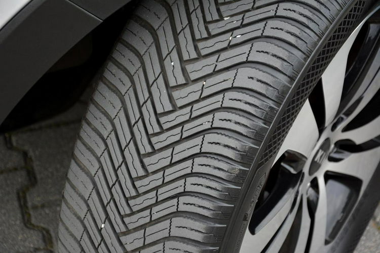 Kia Sportage 2.0MPI(163KM) 4x4 Skóry bi-Xenon Ledy Duża Navi Kamera Panorama zdjęcie 37