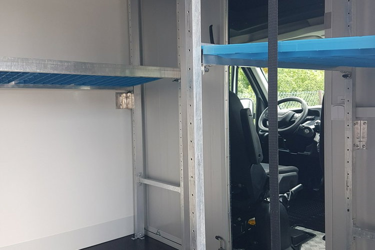 Iveco Daily KONTENER NISKOPODŁOGOWY 4.43x2.23x2.42 SKLEP BAR FOODTRUCK KAMPER AC zdjęcie 17