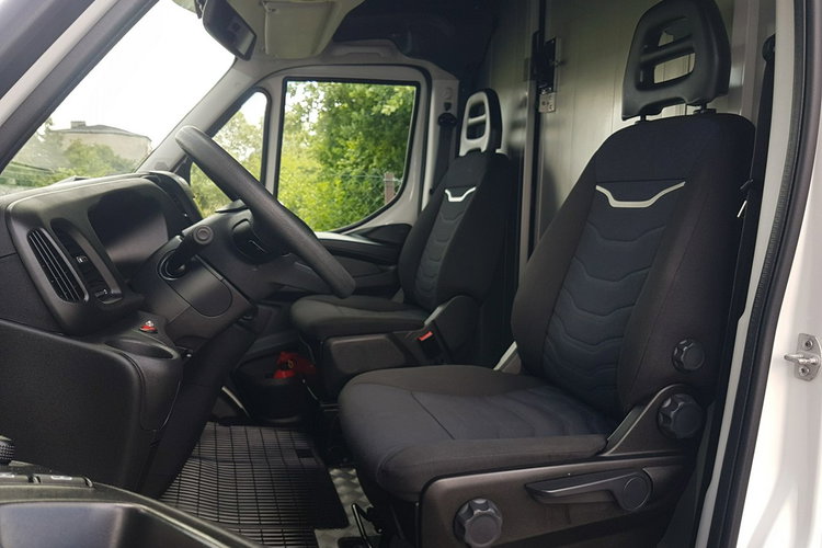 Iveco Daily KONTENER NISKOPODŁOGOWY 4.43x2.23x2.42 SKLEP BAR FOODTRUCK KAMPER AC zdjęcie 7