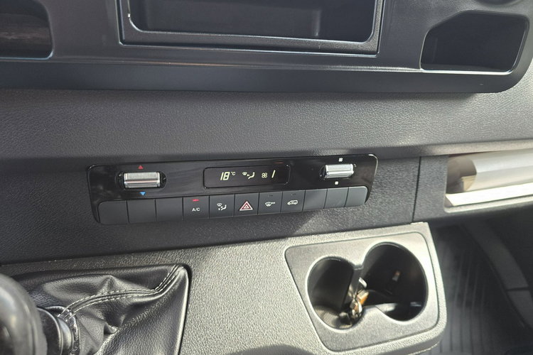 Mercedes Sprinter 519 CDi 3.0 CDi 190KM / Chłodnia Thermo King C350e / Mroźnia / do 3.5T zdjęcie 8