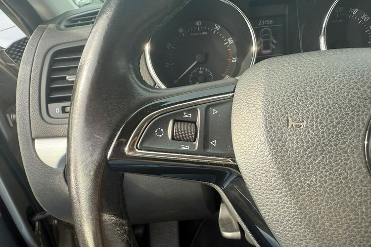 Skoda Yeti automat, navi, klimatronic, gwarancja zdjęcie 19