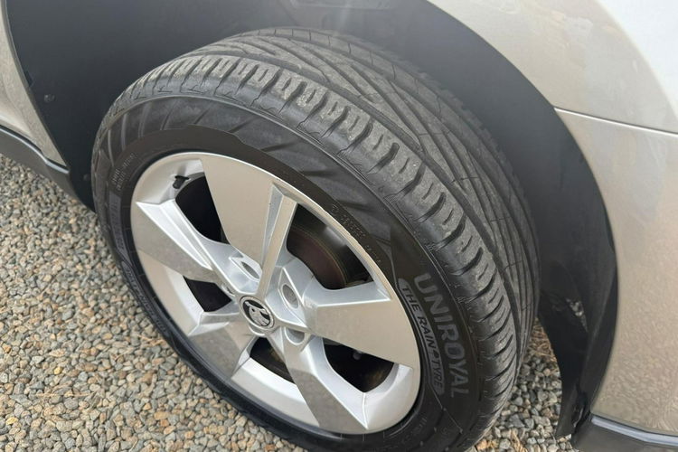 Skoda Yeti automat, navi, klimatronic, gwarancja zdjęcie 27