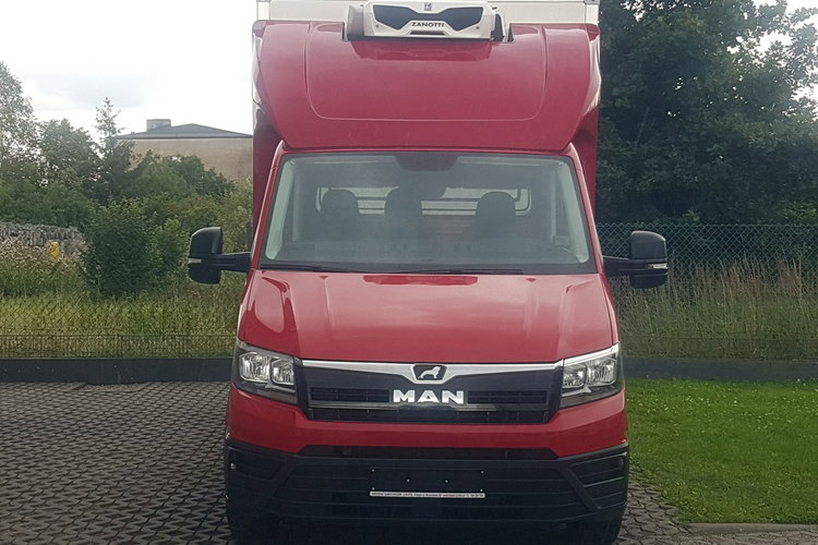 MAN TGE VW CRAFTER 8EP CHŁODNIA AGREGAT 4.20x2.11x2.20 IZOTERMA GRZANIE zdjęcie 15