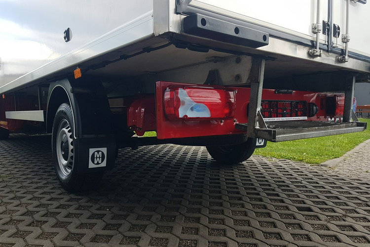 MAN TGE VW CRAFTER 8EP CHŁODNIA AGREGAT 4.20x2.11x2.20 IZOTERMA GRZANIE zdjęcie 26