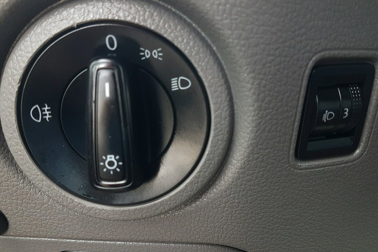 MAN TGE VW CRAFTER 8EP CHŁODNIA AGREGAT 4.20x2.11x2.20 IZOTERMA GRZANIE zdjęcie 34