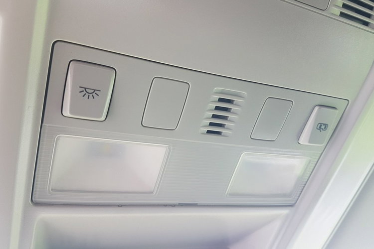 MAN TGE VW CRAFTER 8EP CHŁODNIA AGREGAT 4.20x2.11x2.20 IZOTERMA GRZANIE zdjęcie 38