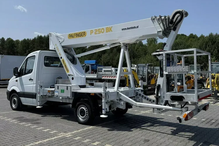 Mercedes Sprinter zdjęcie 47