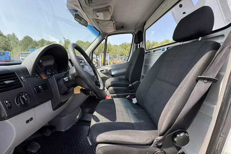 Mercedes Sprinter zdjęcie 55