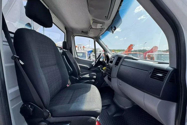 Mercedes Sprinter zdjęcie 60