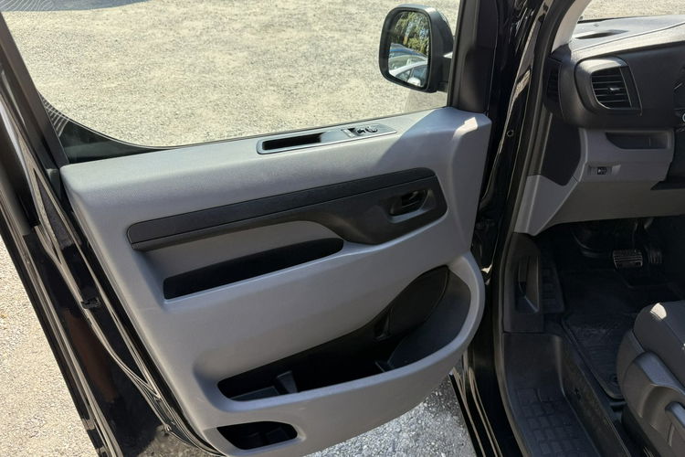 Citroen Jumpy Automat . 2xdrzwi przesuwne. Navi . Klima. zdjęcie 18