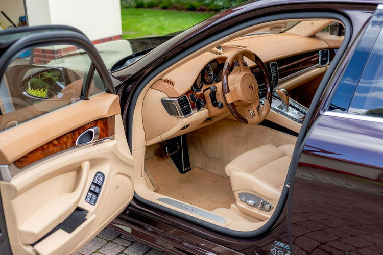 Porsche Panamera 4.8 520KM I właściciel salon Polska super stan zdjęcie 4