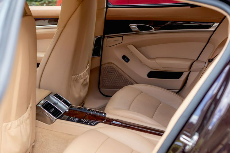 Porsche Panamera 4.8 520KM I właściciel salon Polska super stan zdjęcie 7