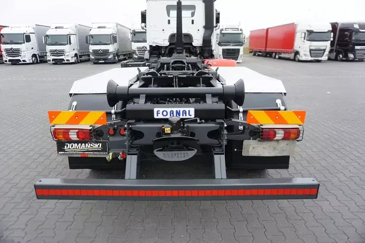 Mercedes AROCS / 2645 / ACC / EURO 6 / 6 X 4 / HAKOWIEC zdjęcie 16