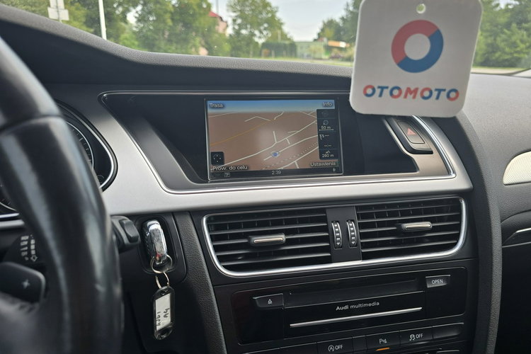 A4 Audi A4 Avant 3.0 TDI quattro S tronic S line Sportpaket zdjęcie 34