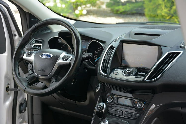 Ford Kuga Individual Biała perła Skóry Panorama Ledy Navi Tablet el.fotele zdjęcie 18