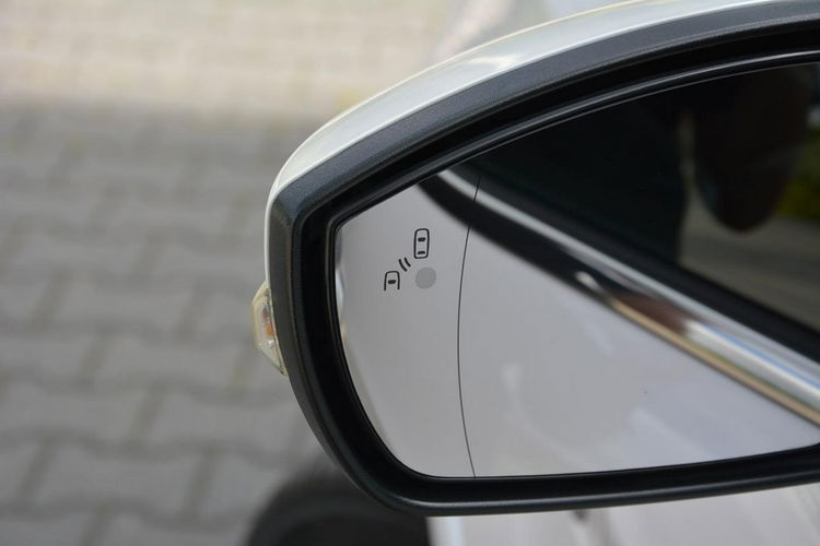 Ford Kuga Individual Biała perła Skóry Panorama Ledy Navi Tablet el.fotele zdjęcie 27