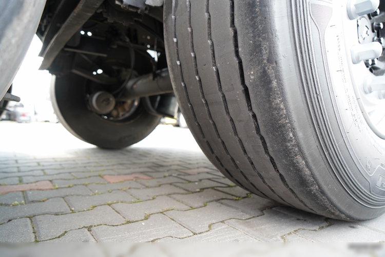 Schmitz / FIRANKA / 2021 ROK / STANDARD / OŚ PODNOSZONA / KOSZ NA PALETY / OSIE zdjęcie 24