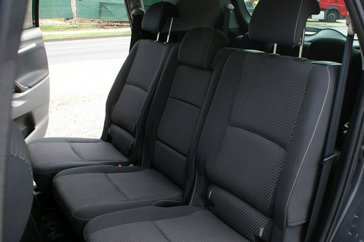 Toyota Verso zdjęcie 25