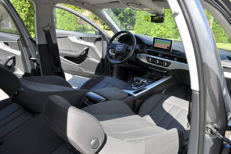 Audi A4 2.0TDI(190KM) Radar Xenon Led Navi Kamera Panorama El.Klapa Alu19"ASO zdjęcie 22