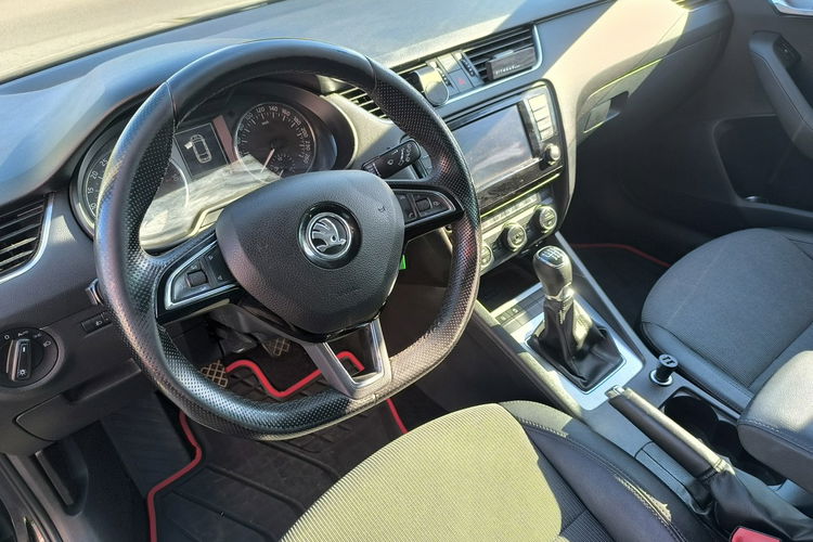 Skoda Octavia 2.0 TDi 150KM Klimatronic Navi zdjęcie 15