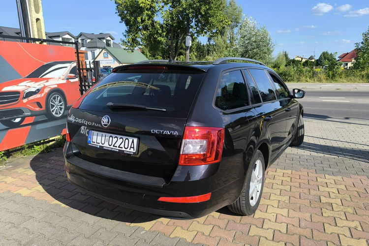 Skoda Octavia 2.0 TDi 150KM Klimatronic Navi zdjęcie 5