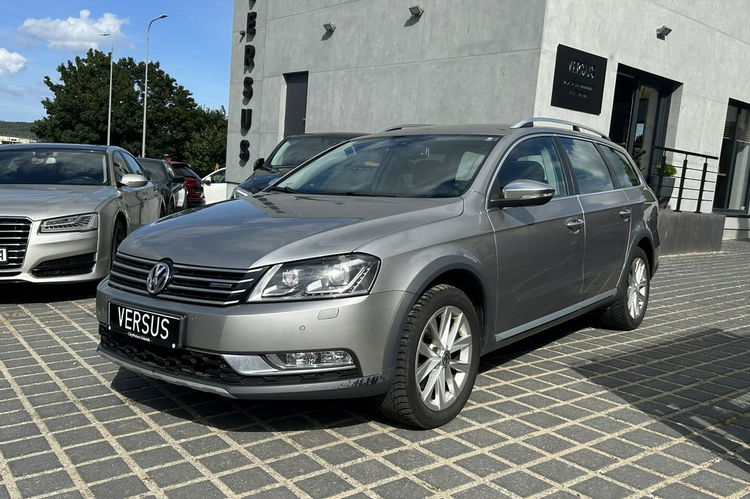 Volkswagen Passat Alltrack 2.0 TDI 140KM 4x4 Bixenon+Ledy czujniki przód i tył zdjęcie 1
