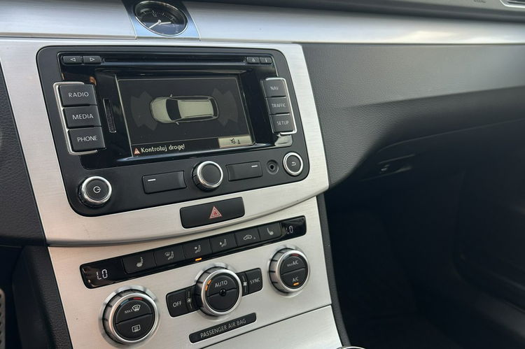 Volkswagen Passat Alltrack 2.0 TDI 140KM 4x4 Bixenon+Ledy czujniki przód i tył zdjęcie 10