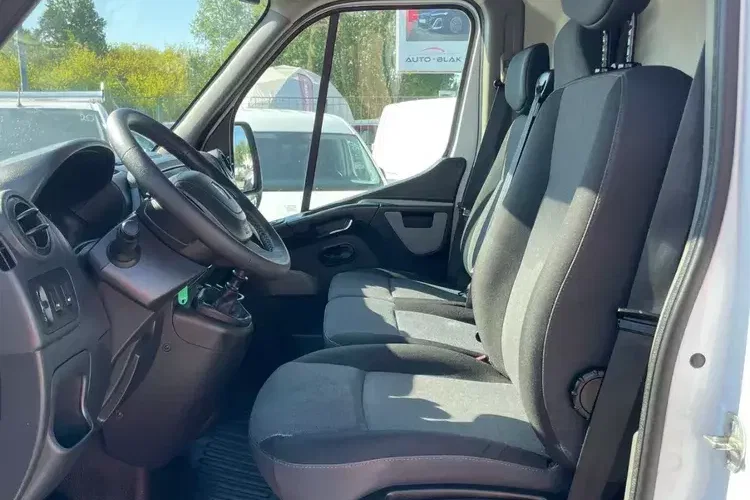 Renault Master zdjęcie 6
