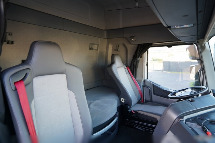 Renault T 460 / HYDRAULIKA DWUOBWODOWA / RETARDER / SPROWADZONA zdjęcie 34